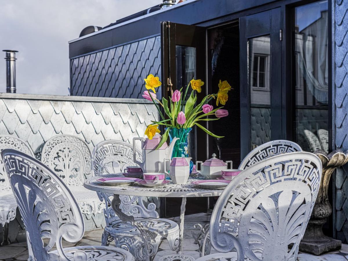 Private And Chique Salon De Franz - With Large Terrace Bed and Breakfast Amsterdam Eksteriør billede