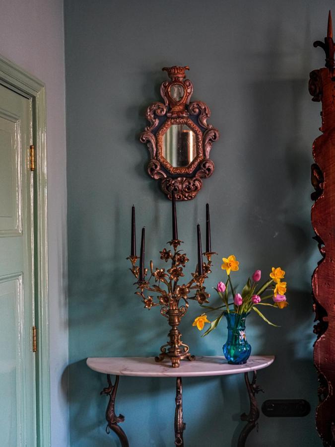 Private And Chique Salon De Franz - With Large Terrace Bed and Breakfast Amsterdam Eksteriør billede