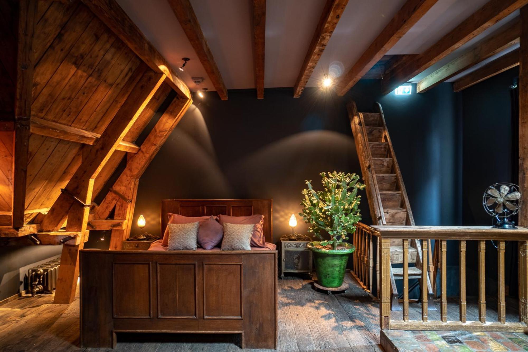 Private And Chique Salon De Franz - With Large Terrace Bed and Breakfast Amsterdam Eksteriør billede